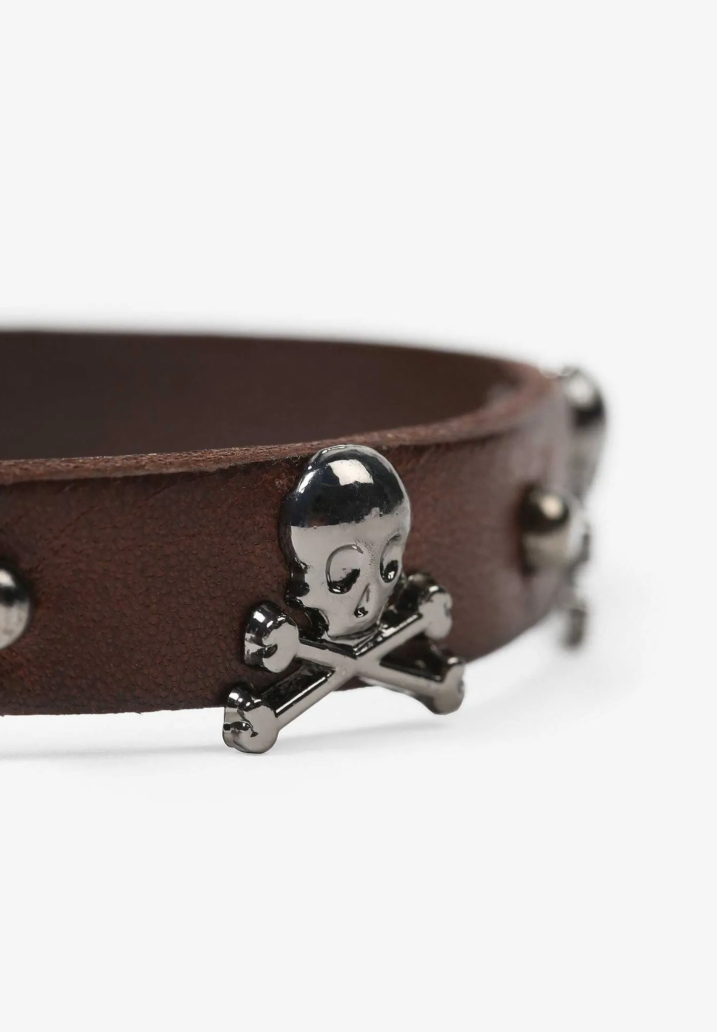 Best Sale Scalpers Pulsera Tachas Calaveras